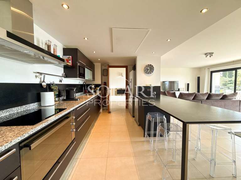 Villa Mandelieu-la-Napoule - 4 chambres - 203m²