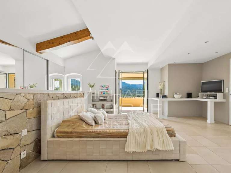 Villa Mandelieu-la-Napoule - 5 chambres - 249m²