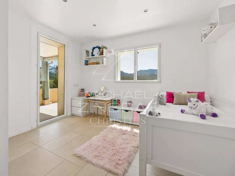 Villa Mandelieu-la-Napoule - 5 chambres - 249m²