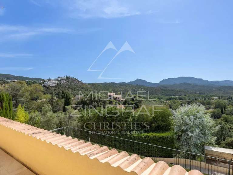Villa Mandelieu-la-Napoule - 5 chambres - 249m²