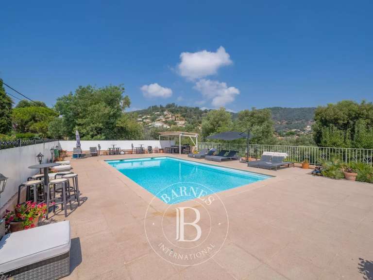 Villa avec Vue sur mer Mandelieu-la-Napoule - 5 chambres - 300m²