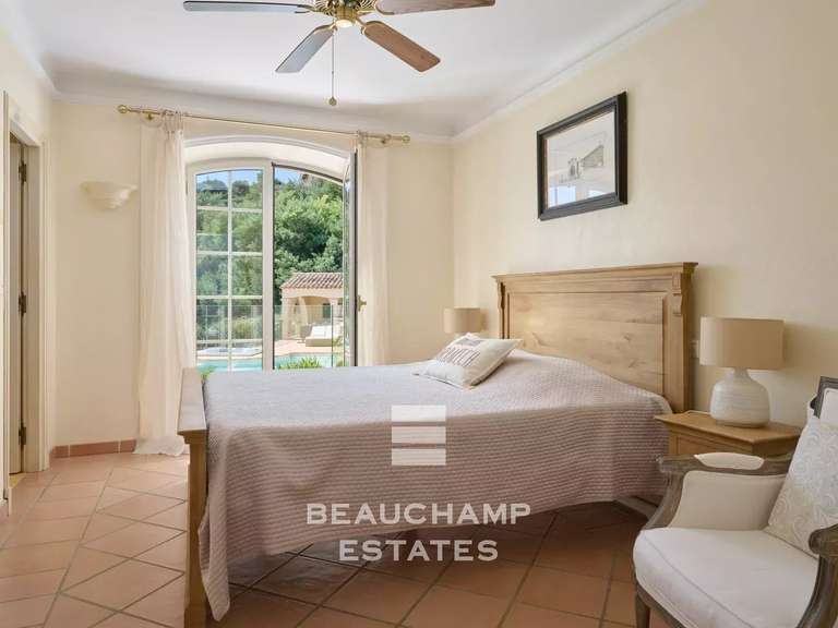 Villa Mandelieu-la-Napoule - 5 chambres - 365m²