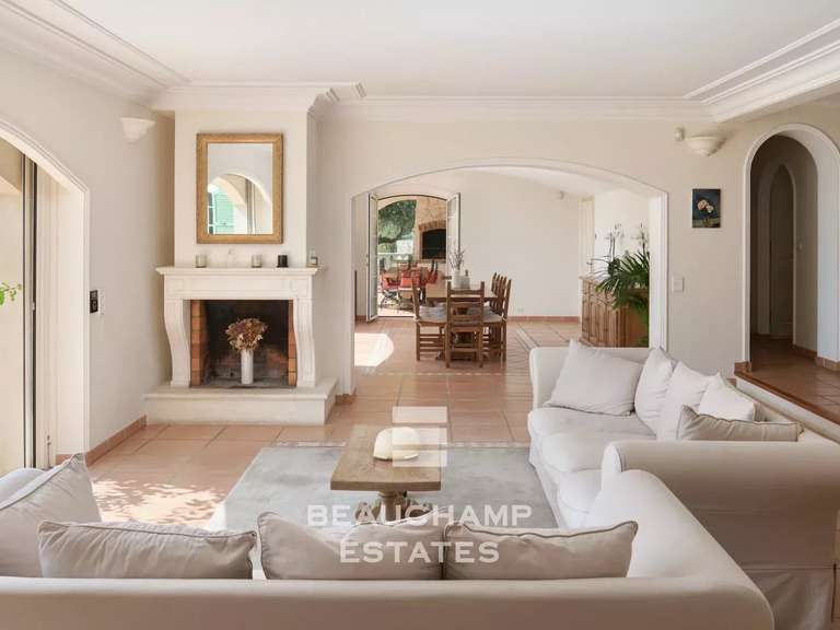 Villa Mandelieu-la-Napoule - 5 chambres - 365m²