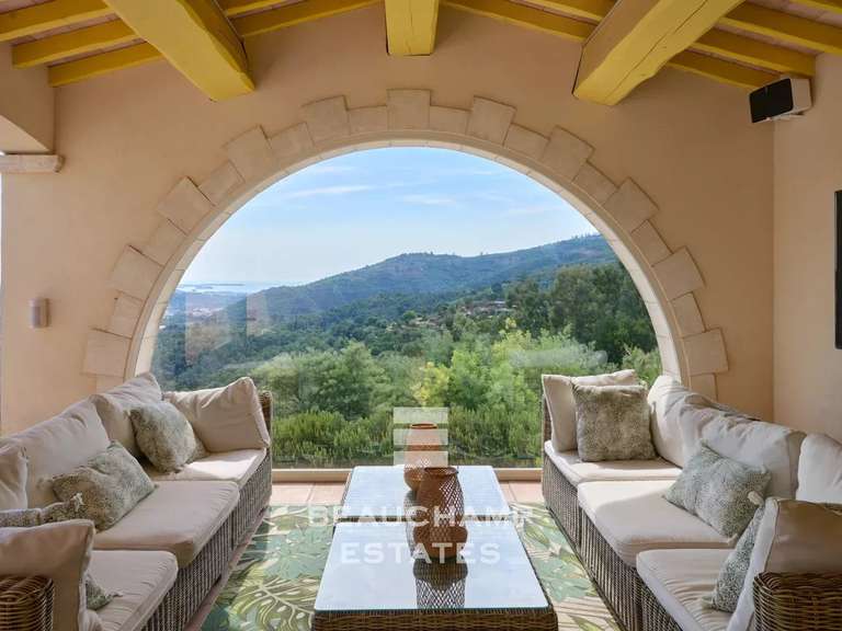 Villa Mandelieu-la-Napoule - 5 chambres - 365m²