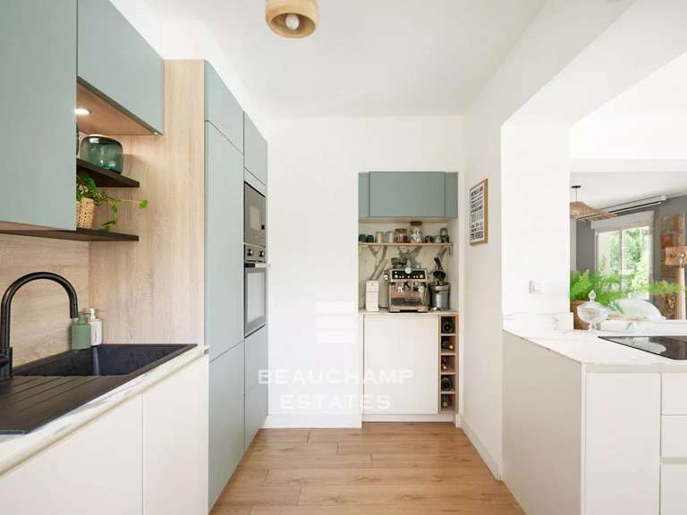Villa Mandelieu-la-Napoule - 4 chambres - 175m²