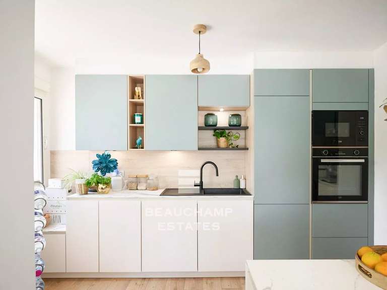 Villa Mandelieu-la-Napoule - 4 chambres - 175m²