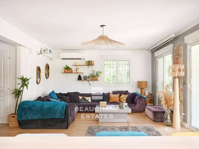 Villa Mandelieu-la-Napoule - 4 chambres - 175m²