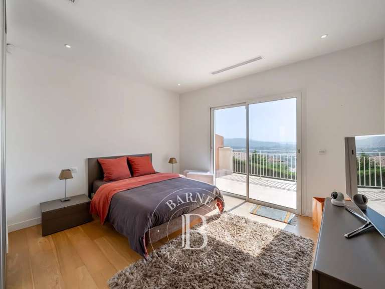 Villa Mandelieu-la-Napoule - 4 chambres - 211m²