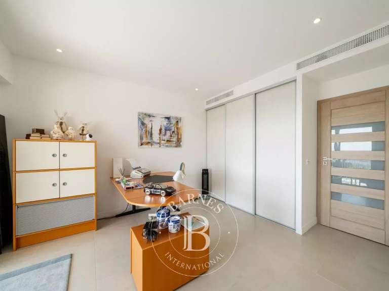 Villa Mandelieu-la-Napoule - 4 chambres - 211m²