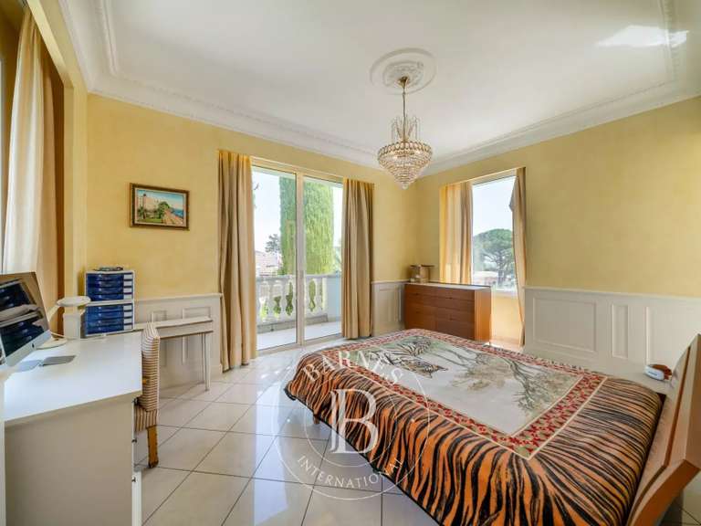 Villa Mandelieu-la-Napoule - 6 chambres - 489m²