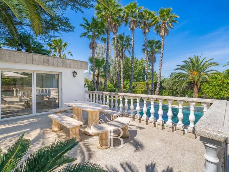 Villa Mandelieu-la-Napoule - 6 chambres - 489m²