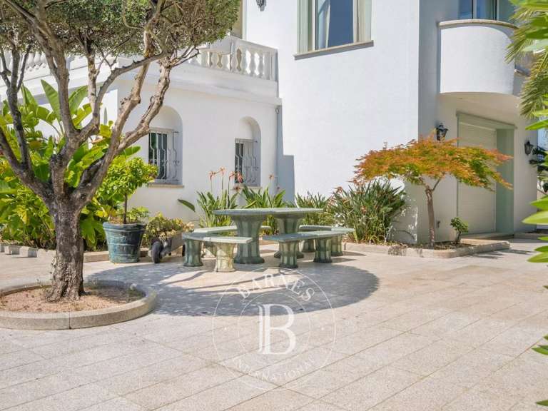Villa Mandelieu-la-Napoule - 6 chambres - 489m²