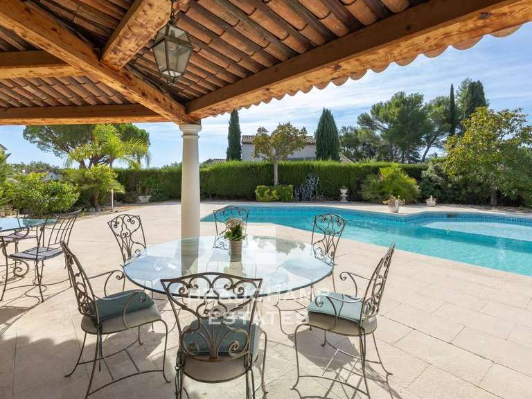 Villa Mandelieu-la-Napoule - 6 chambres - 203m²
