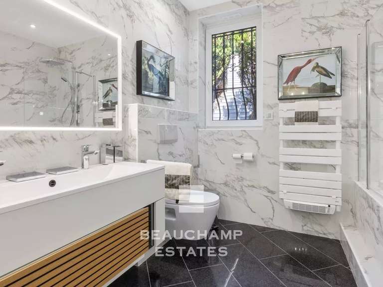Villa avec Vue sur mer Mandelieu-la-Napoule - 5 chambres - 2013m²