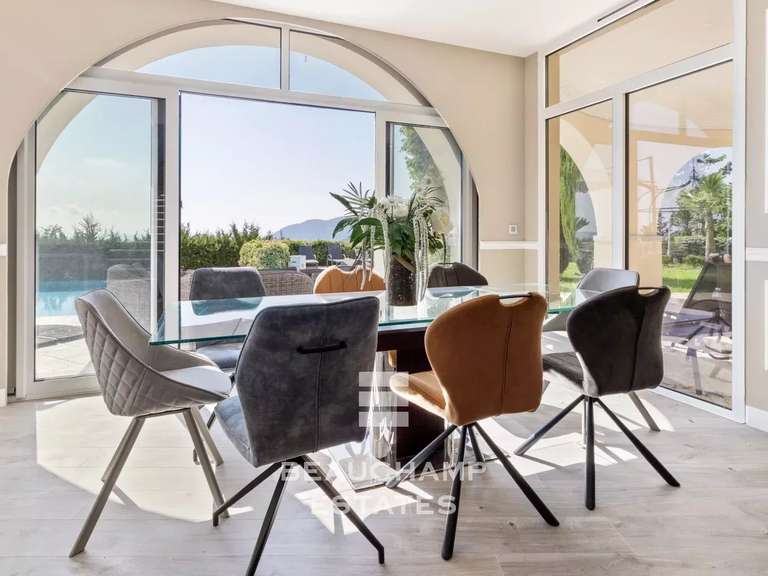 Villa avec Vue sur mer Mandelieu-la-Napoule - 5 chambres - 2013m²