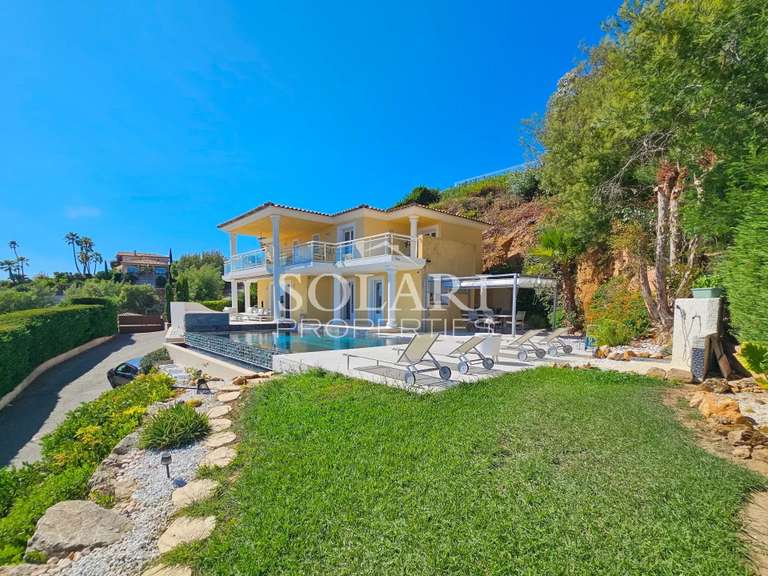 Villa Mandelieu-la-Napoule - 4 chambres - 180m²