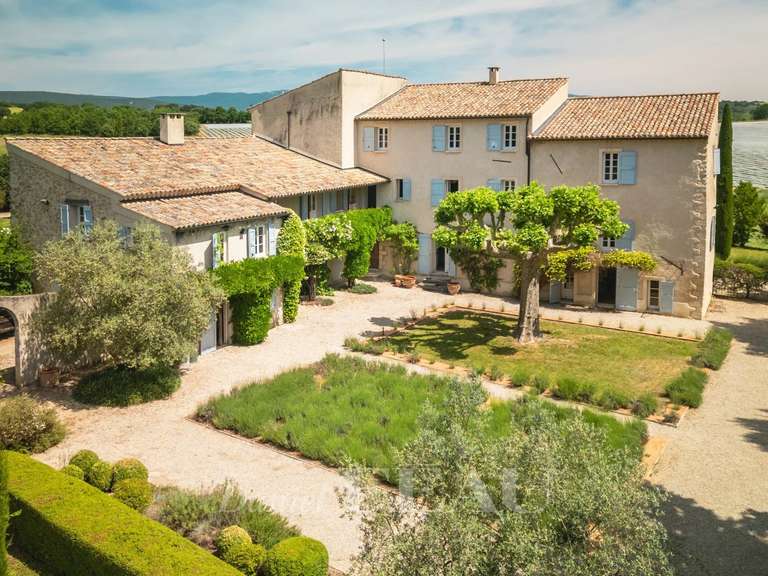 Maison Mane - 6 chambres - 425m²