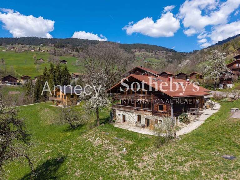 Appartement Manigod - 3 chambres - 117m²