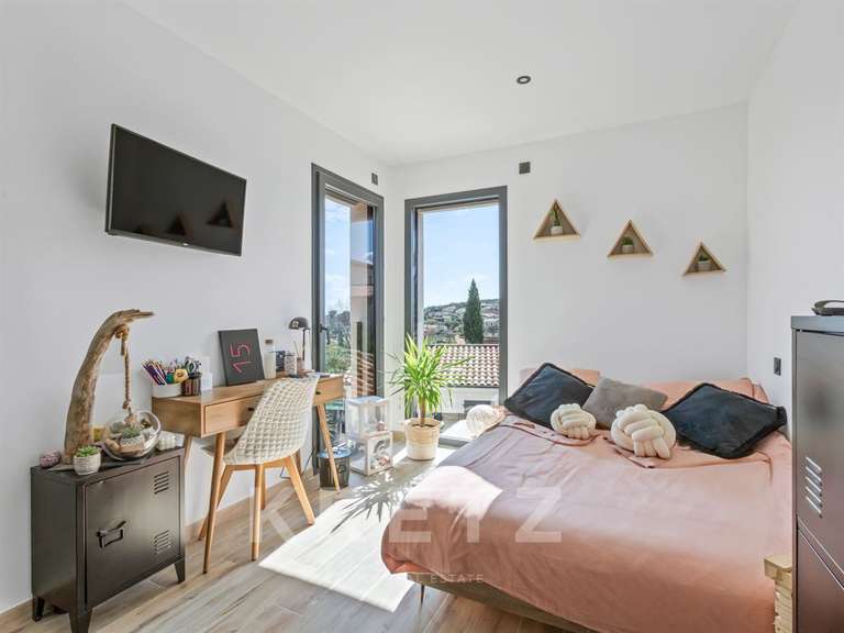 Maison Manosque - 4 chambres - 134m²