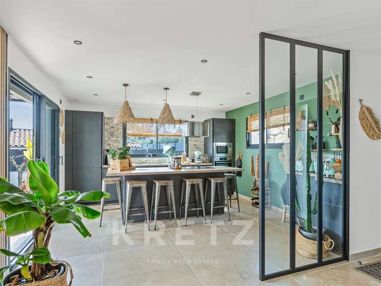 Maison Manosque - 4 chambres - 134m²
