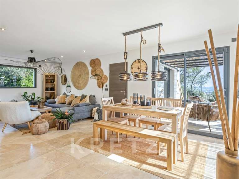 Maison Manosque - 4 chambres - 134m²