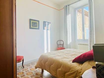 Maison Manosque - 5 chambres - 206m²