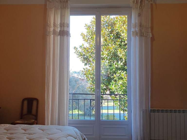 Maison Manosque - 5 chambres - 206m²