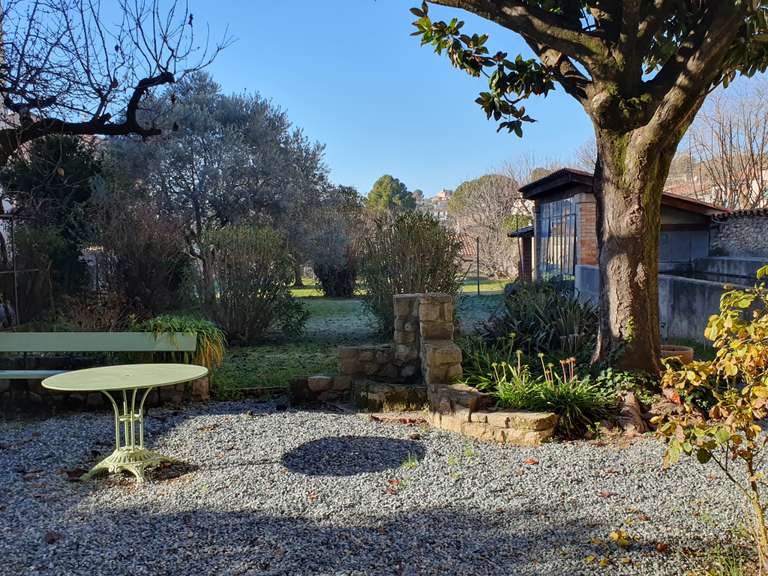 Maison Manosque - 5 chambres - 206m²