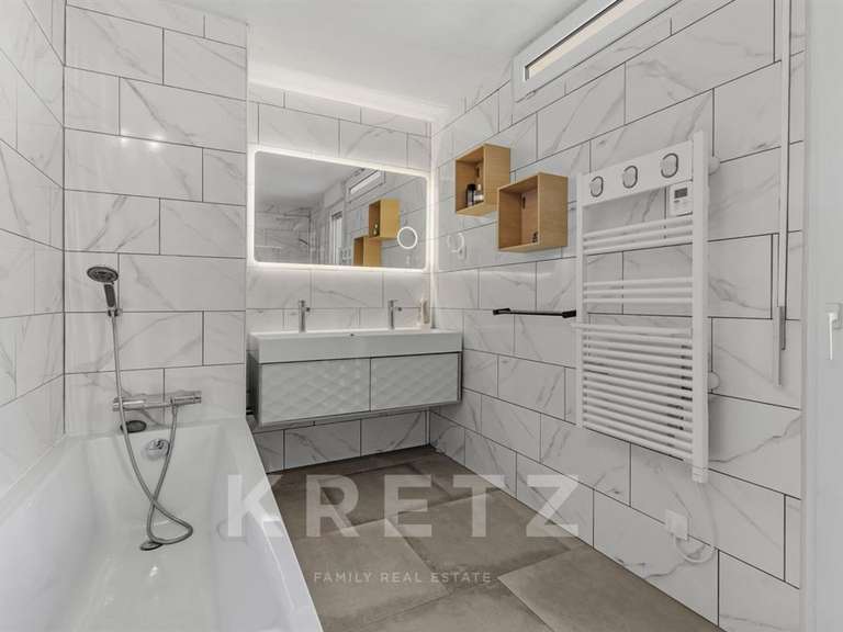 Maison Manosque - 4 chambres - 200m²