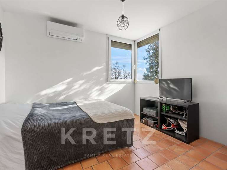 Maison Manosque - 4 chambres - 200m²