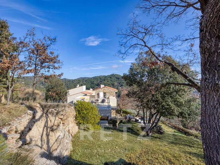 Maison Manosque - 4 chambres - 200m²