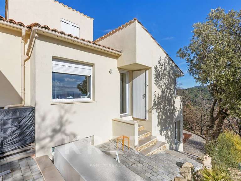 Maison Manosque - 4 chambres - 200m²