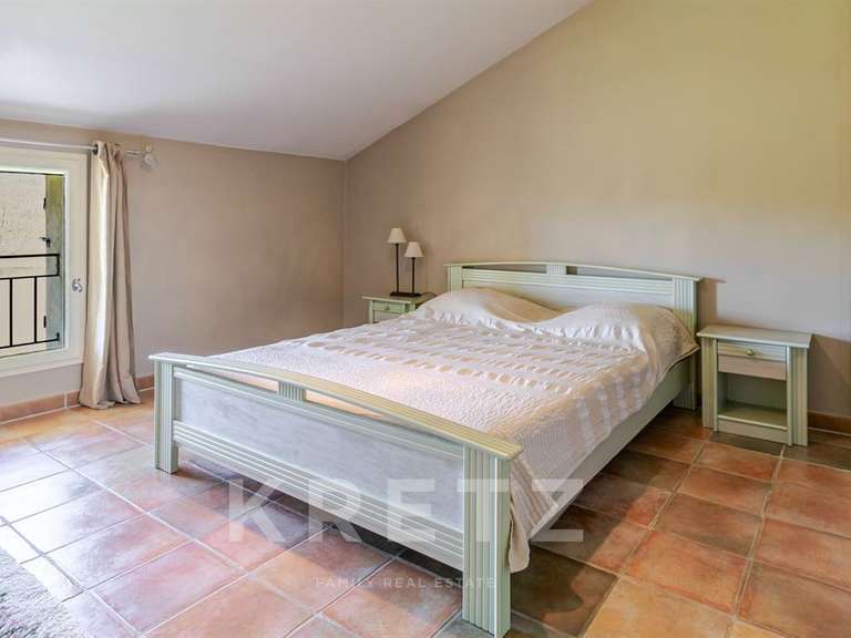 Maison Manosque - 4 chambres - 220m²