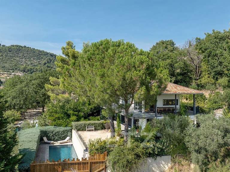 Maison Manosque - 3 chambres - 200m²