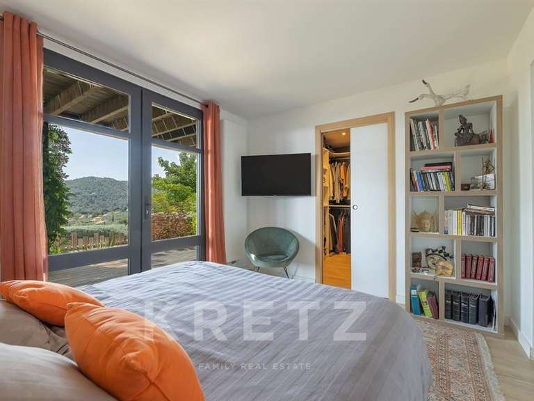Maison Manosque - 3 chambres - 200m²