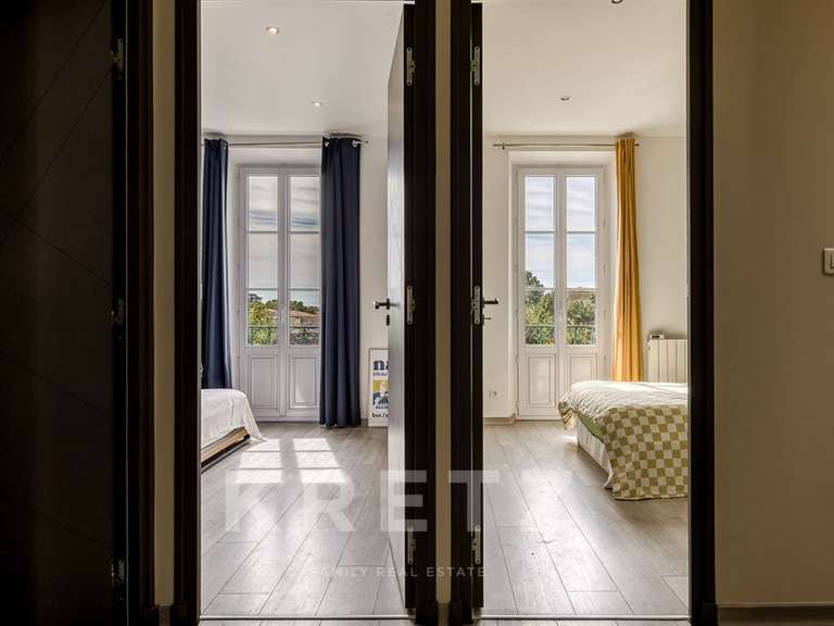Maison Manosque - 5 chambres - 160m²
