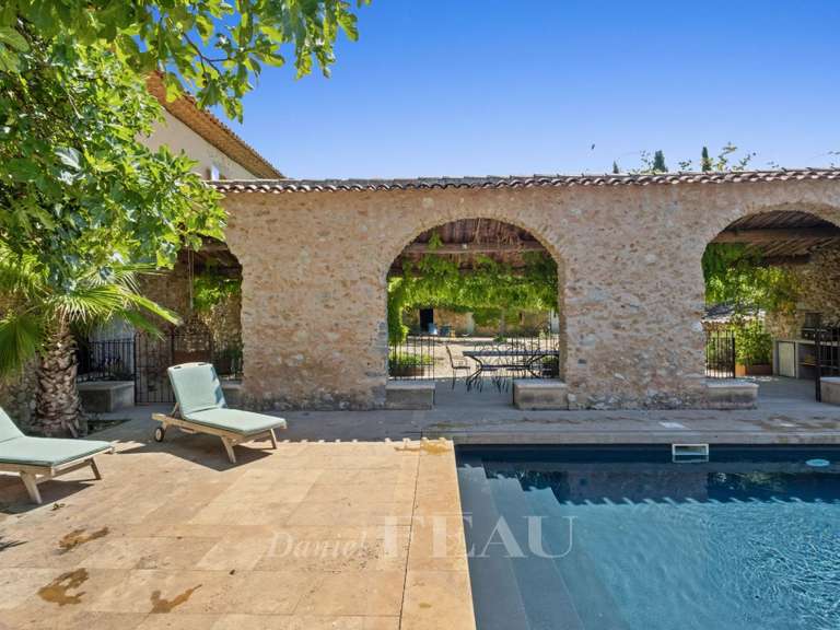 Propriété Manosque - 8 chambres - 650m²