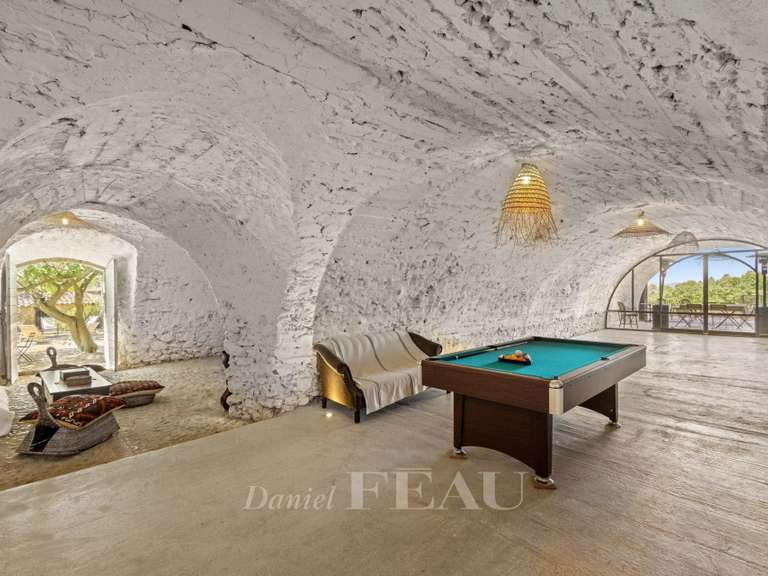 Propriété Manosque - 8 chambres - 650m²
