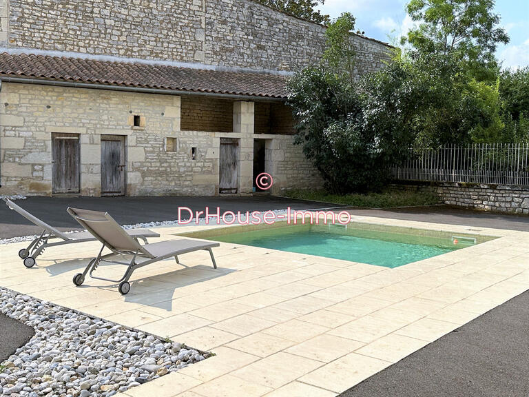 Villa Mansle - 6 chambres - 368m²