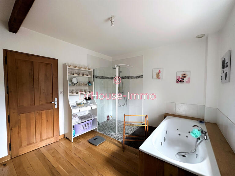 Villa Mansle - 6 chambres - 368m²