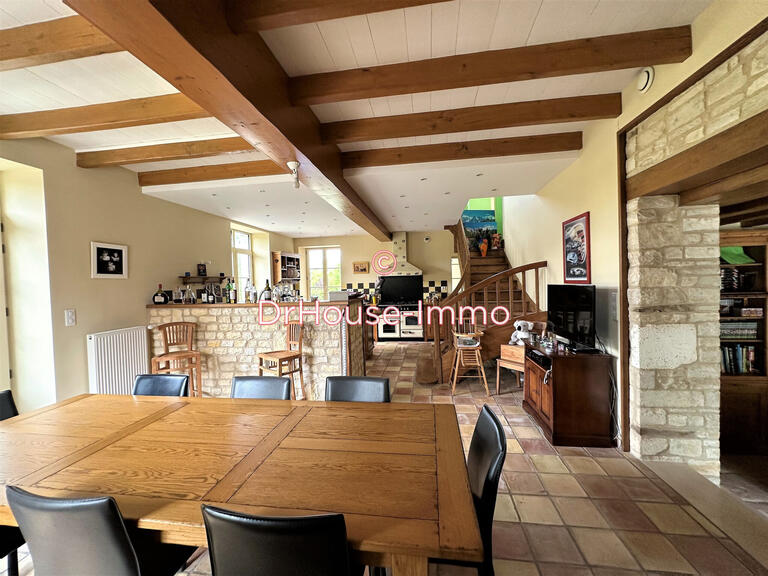 Villa Mansle - 6 chambres - 368m²