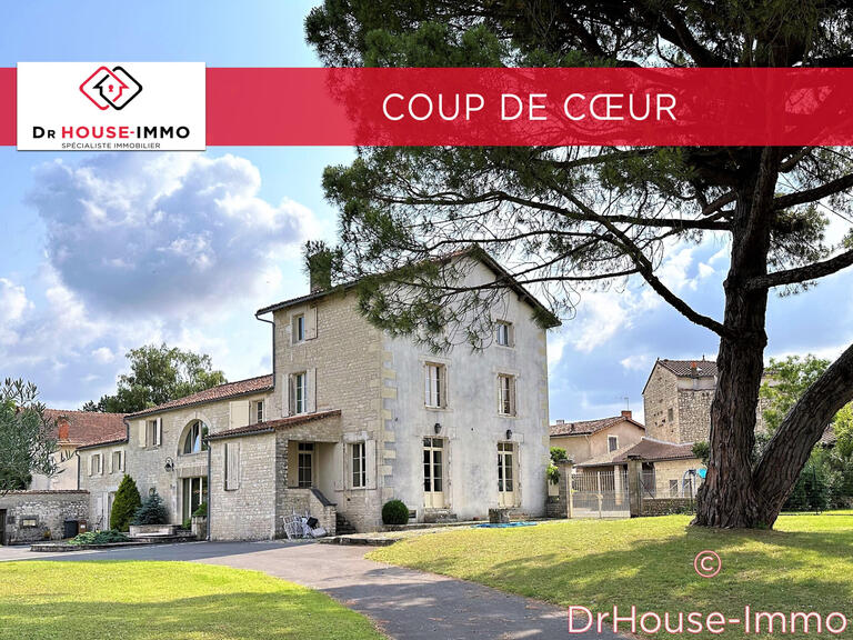 Villa Mansle - 6 chambres - 368m²