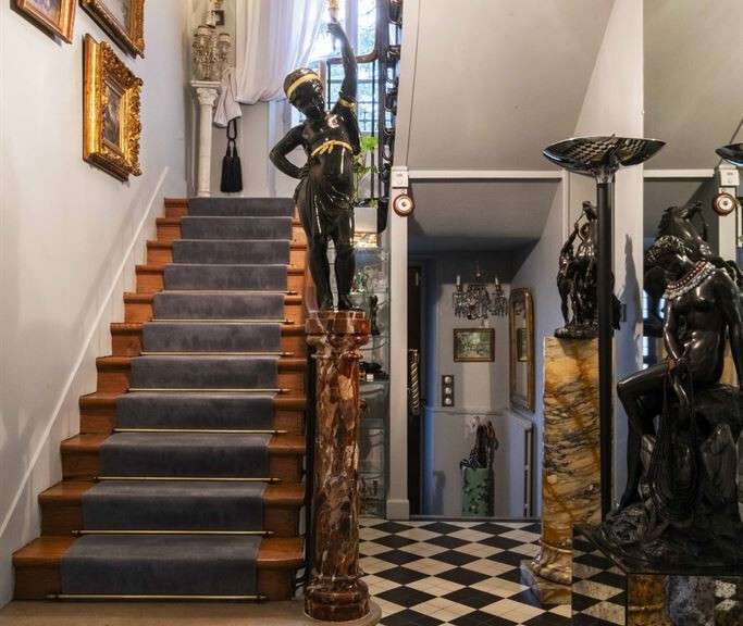 Maison Mantes-la-Jolie - 6 chambres - 328m²