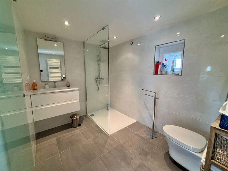 Maison Manthelan - 6 chambres - 273m²