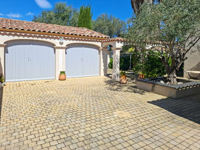 Villa Maraussan - 4 chambres - 167m²