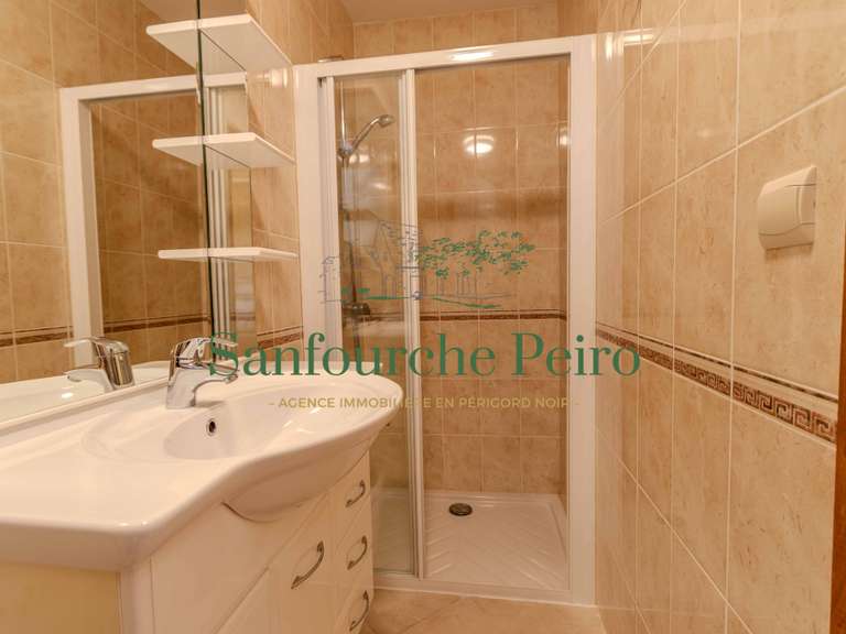 Maison Marcillac-Saint-Quentin - 5 chambres - 157m²