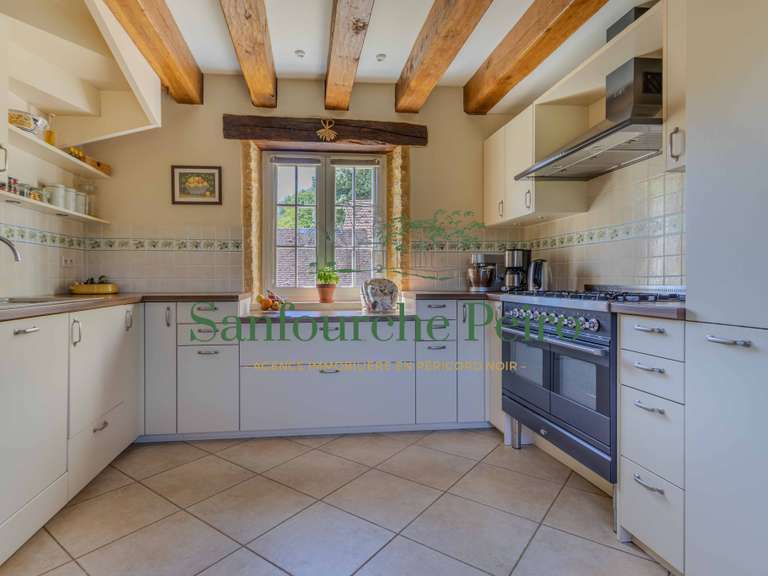 Maison Marcillac-Saint-Quentin - 5 chambres - 157m²