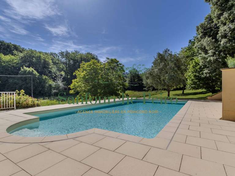 Maison Marcillac-Saint-Quentin - 5 chambres - 157m²