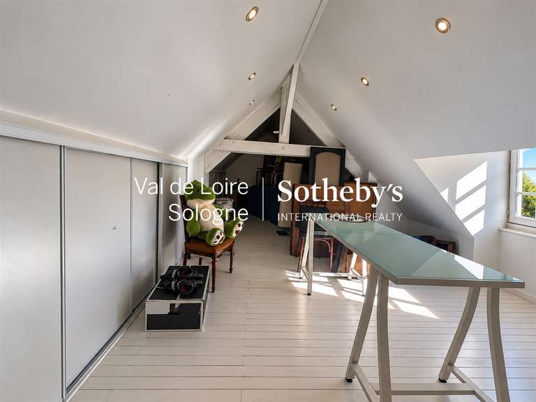 Maison Marcilly-en-Villette - 7 chambres - 292m²