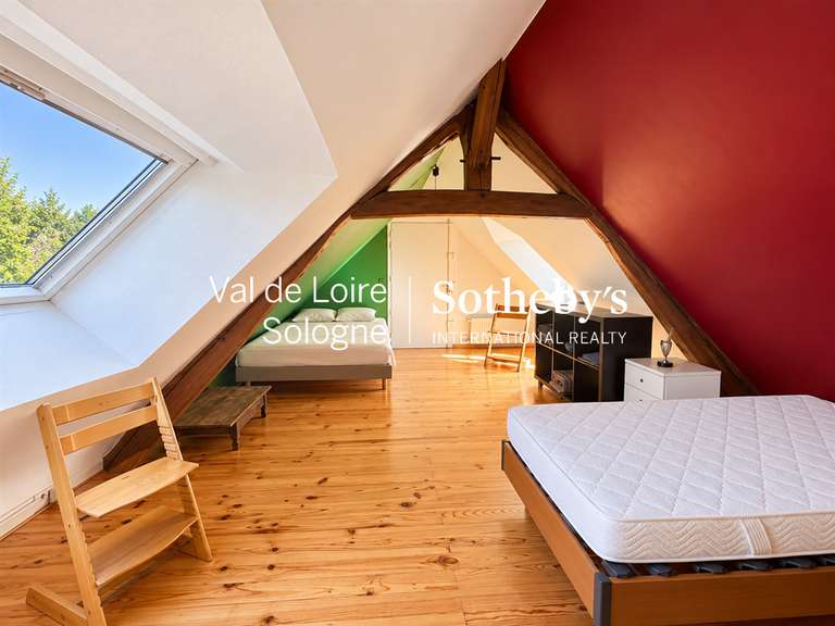Maison Marcilly-en-Villette - 7 chambres - 292m²